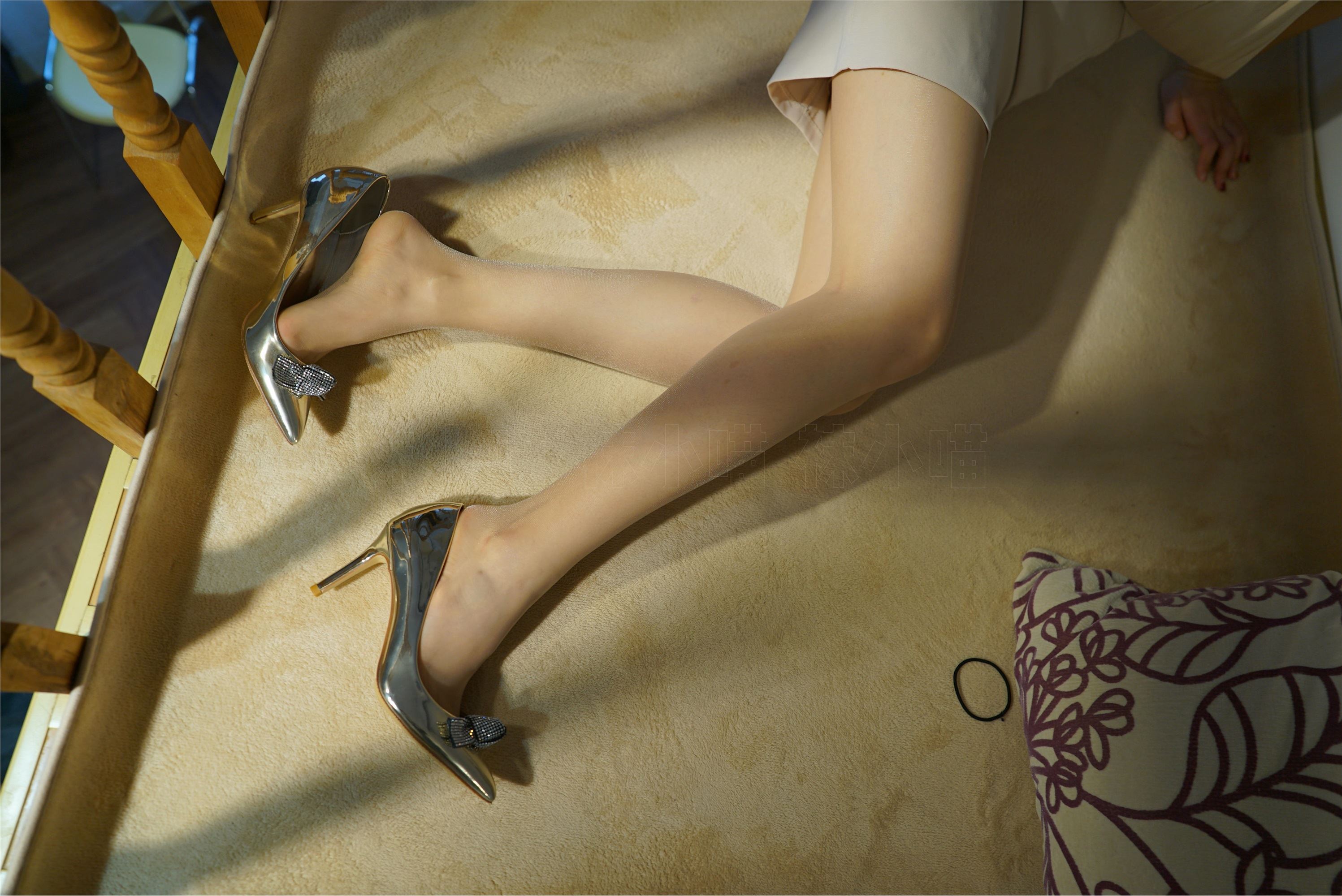 KittyWawa袜小喵  KT148《换装出门》